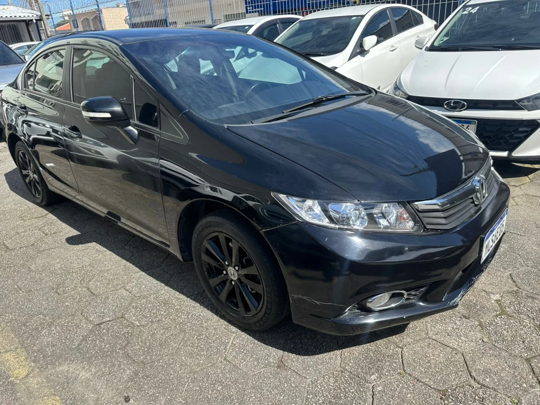 Civic Sedan LXR 2.0 Flexone 16V Automático 4p 2014