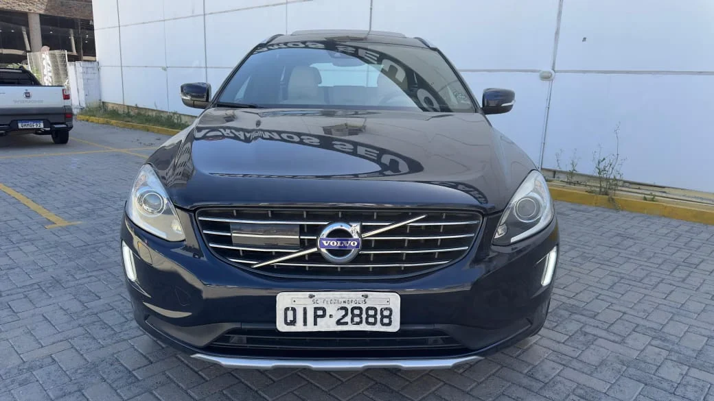 XC60 T5 - 2017 - Imagem 2