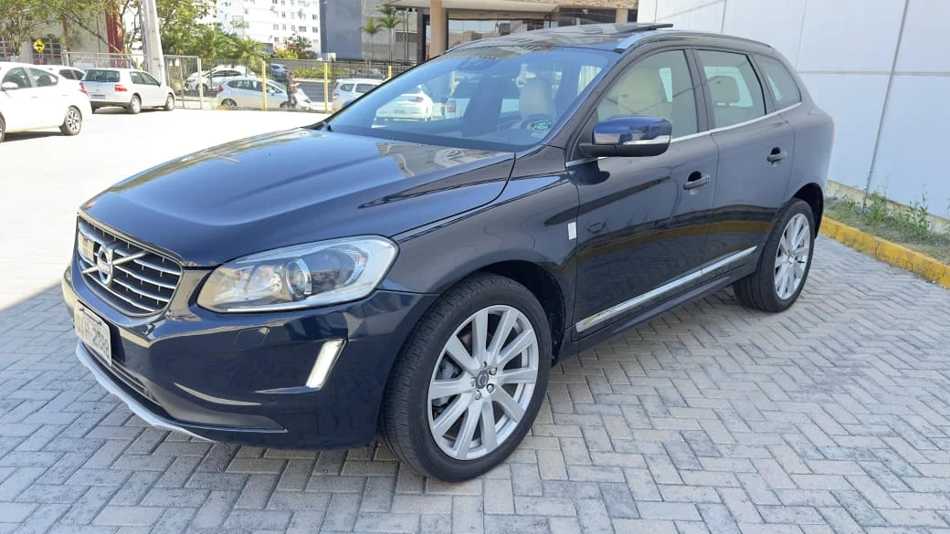 XC60 T5 - 2017 - Imagem 4