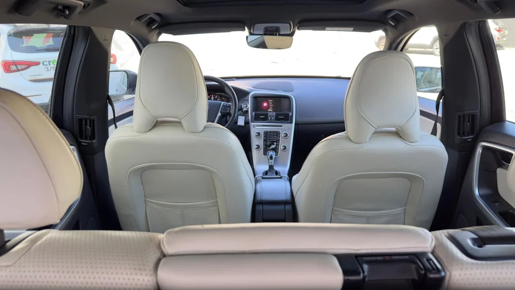 XC60 T5 - 2017 - Imagem 9