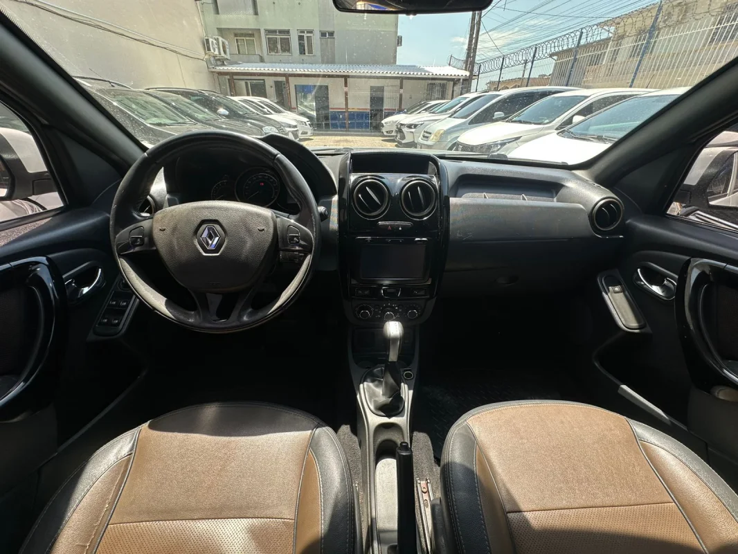 DUSTER DAKAR 4x2 2.0 Hi-Flex Automática 2018 - Imagem 5