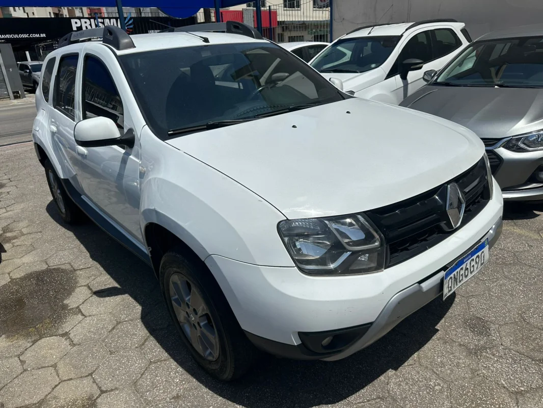 DUSTER DAKAR 4x2 2.0 Hi-Flex Automática 2018 - Imagem 1