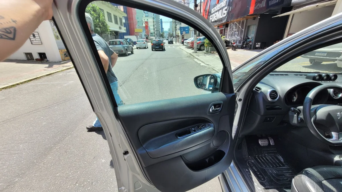 Aircross Exclusive 1.6 Aut. Completo 2013 - Imagem 11