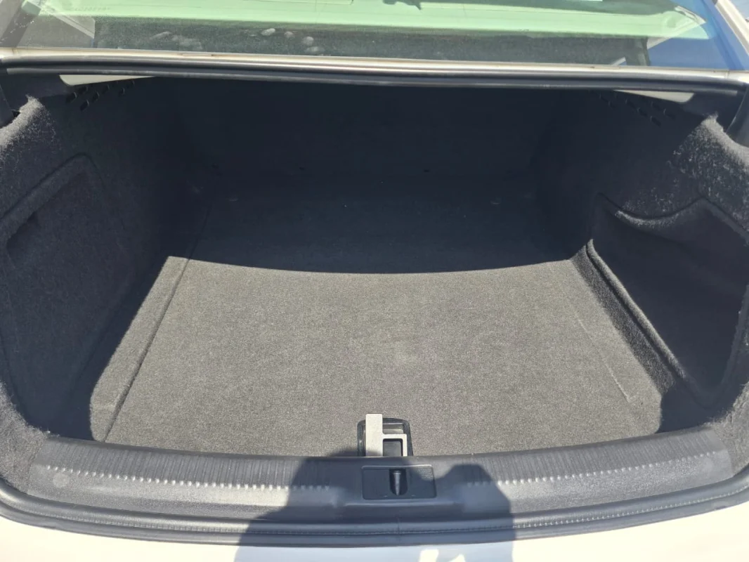 Audi A4 2.0 TFSi Multitronic com Teto 2012  - Imagem 13