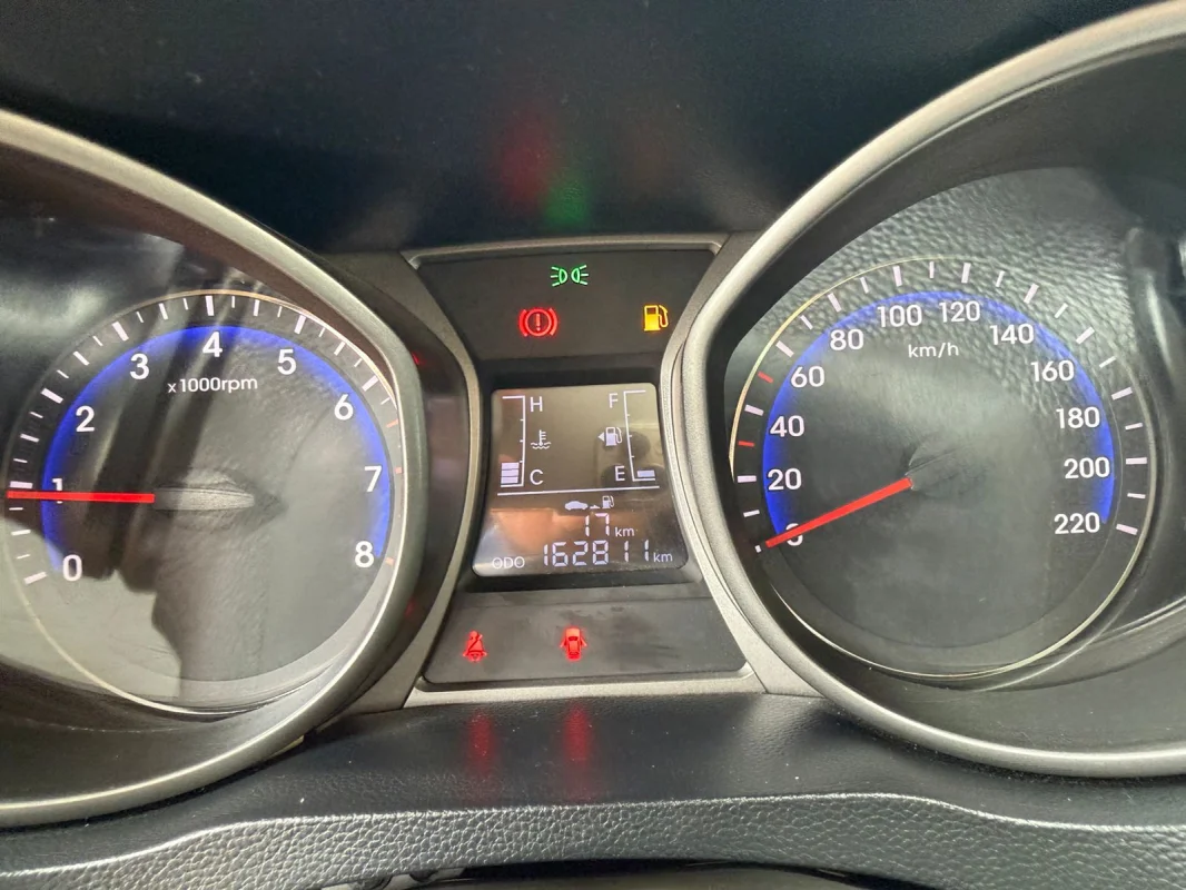 Hb20 Sedan Comf. 1.0 Mec. Completo 2017 - Imagem 10