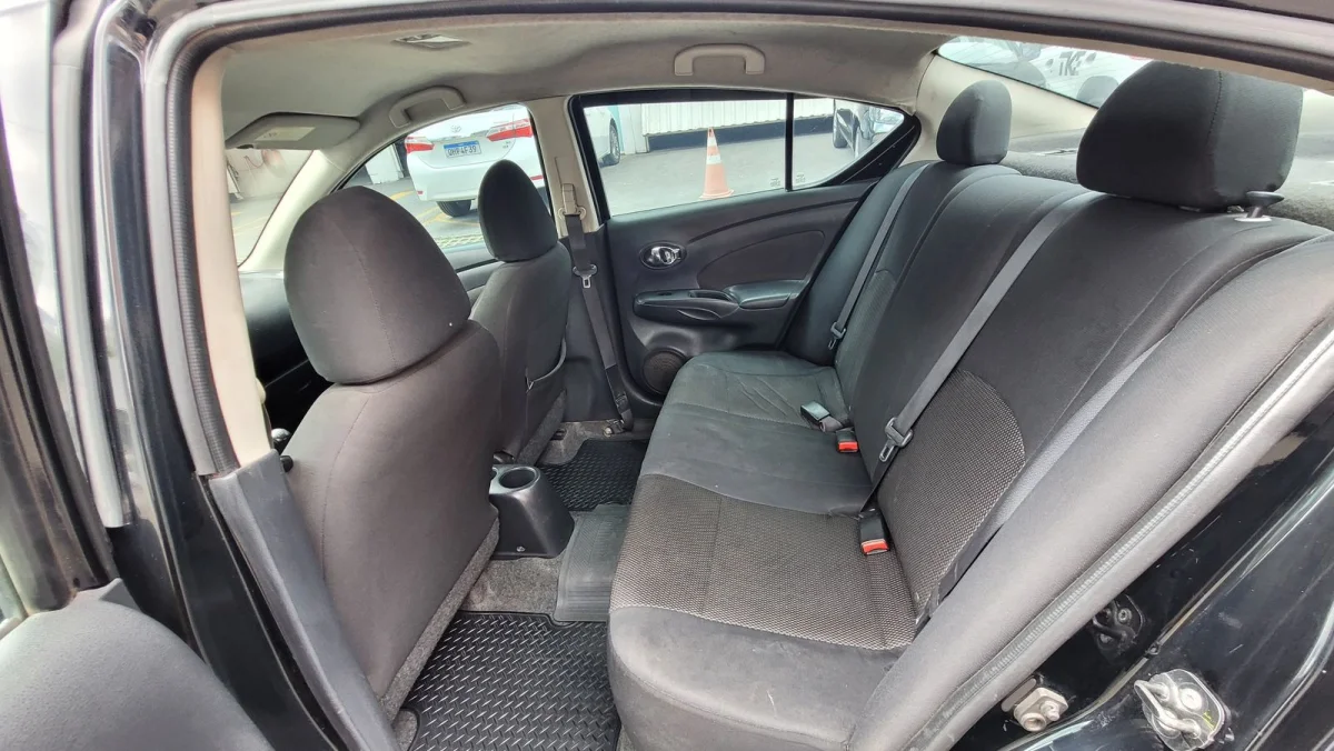 Versa SL 1.6 Completa 2014 - Imagem 9