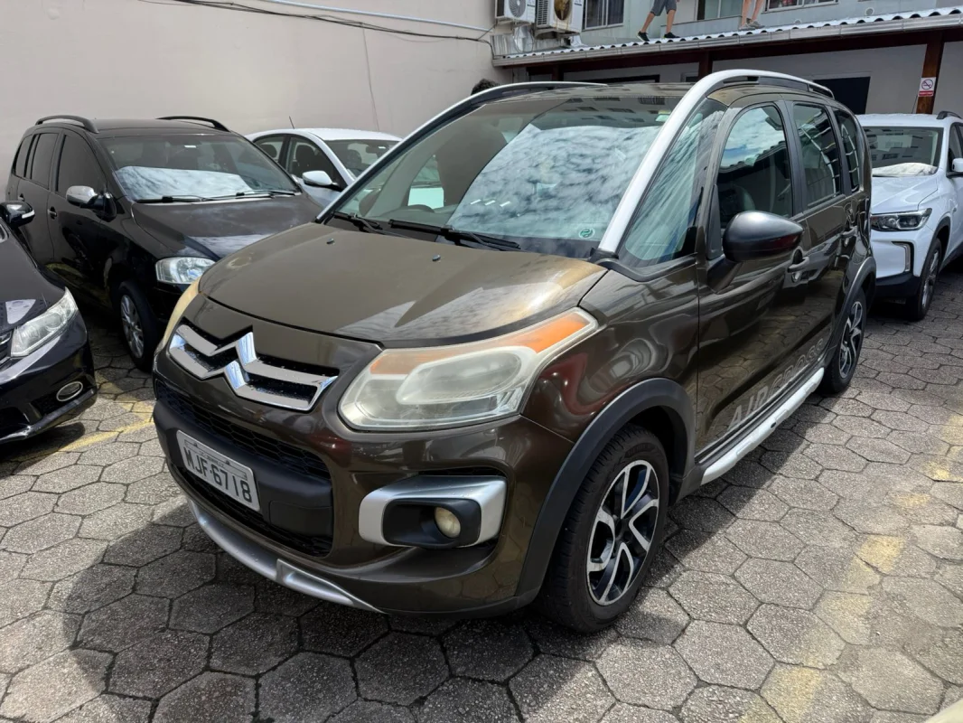Aircross GLX 1.6 Mec. Completa 2012 - Imagem 4