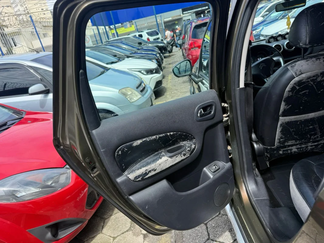 Aircross GLX 1.6 Mec. Completa 2012 - Imagem 14