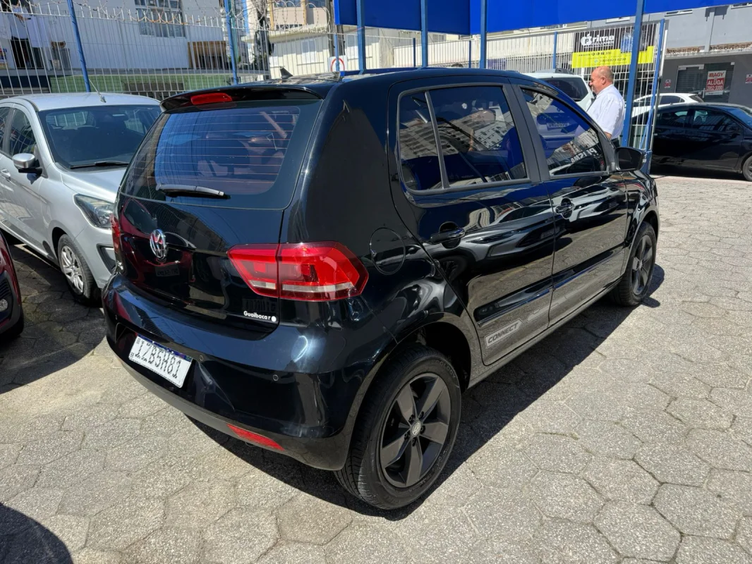 Fox Connect 1.6 Mec. Completo 2019 - Imagem 3