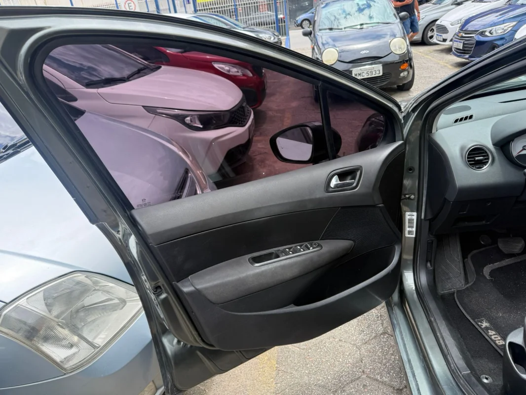 408 Sedan Allure 2.0 Aut. 2012 - Imagem 13