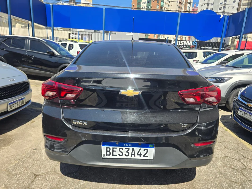 Onix Sedan LT 1.0 Mec. Completo 2021 - Imagem 6