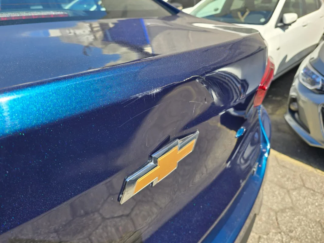 ONIX SEDAN Plus LT 1.0 12V Flex 4p Mecânico 2024 - Imagem 18