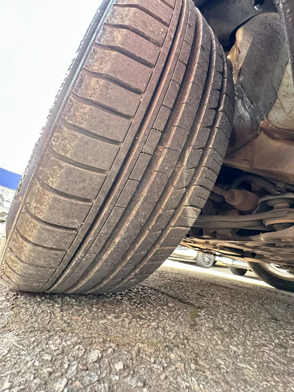 ONIX SEDAN Plus LT 1.0 12V Flex 4p Mecânico 2024 - Imagem 16