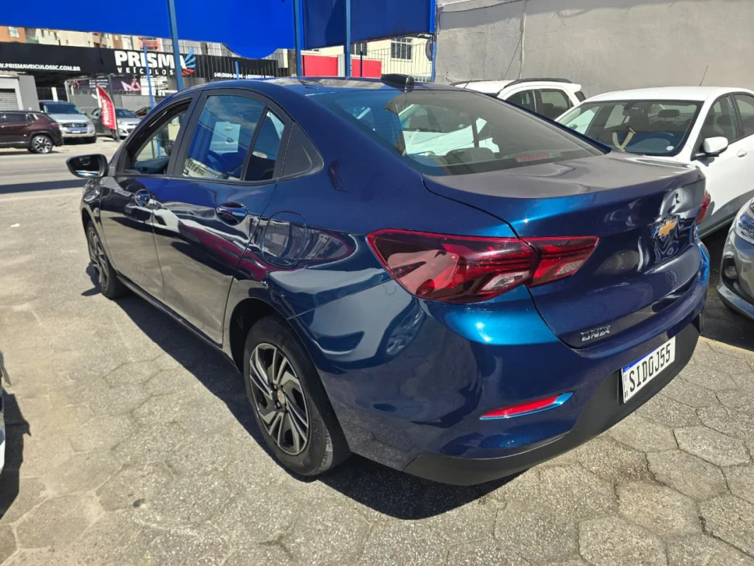 ONIX SEDAN Plus LT 1.0 12V Flex 4p Mecânico 2024 - Imagem 3