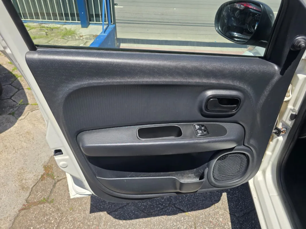 Mobi Like 1.0 Mec. Completo 2023 - Imagem 16