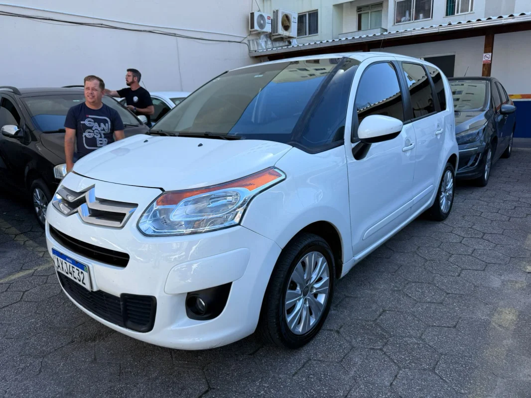 C3 Picasso GLX 1.6 Aut. 2014 - Imagem 4