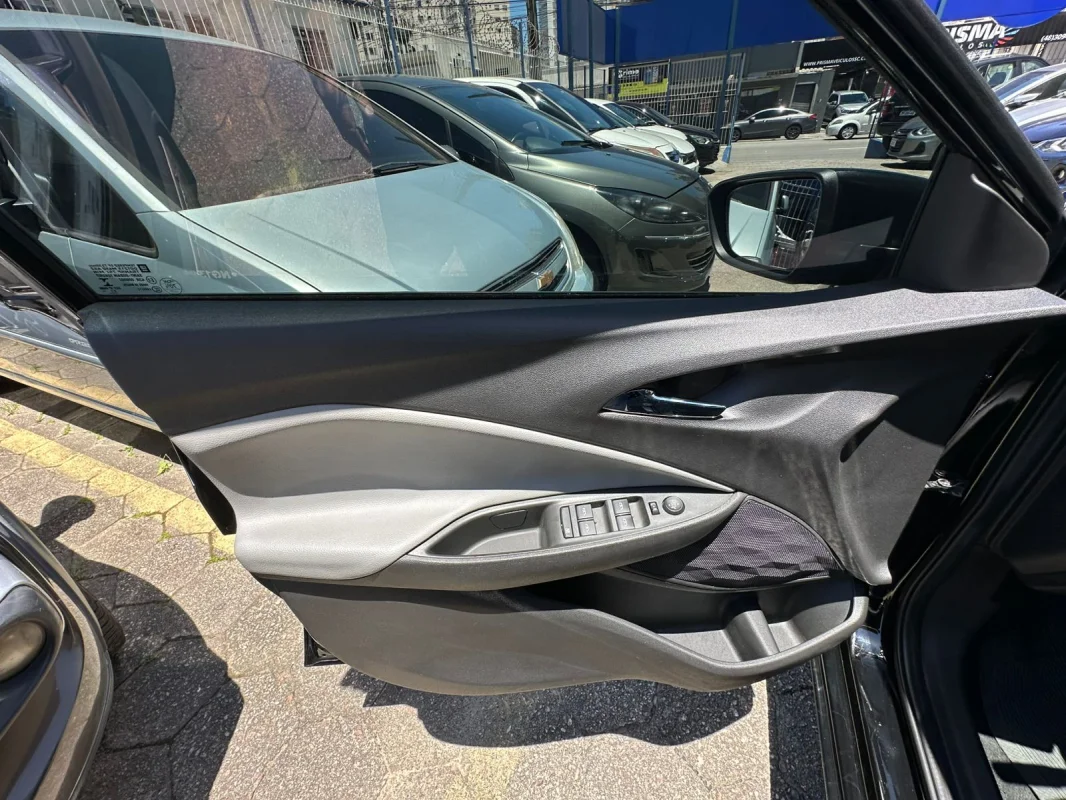 ONIX SED. Plus PREM1.0 12V TURBO FlexAutomático 2022 - Imagem 14