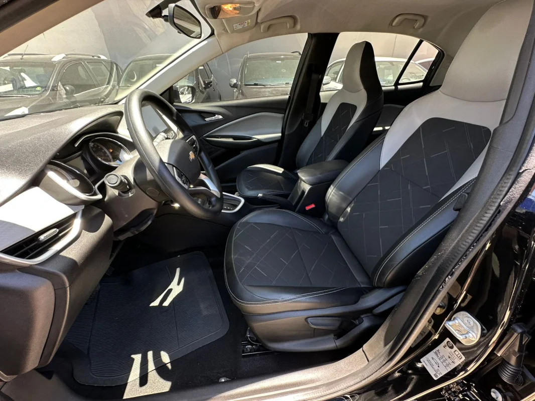 ONIX SED. Plus PREM1.0 12V TURBO FlexAutomático 2022 - Imagem 8