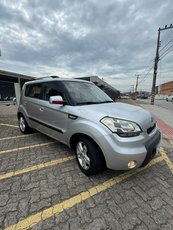 Kia Soul 1.6 Mec. Completa 2010 - Imagem 1