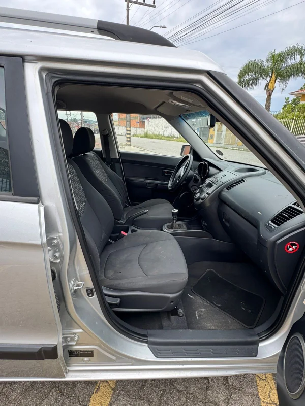 Kia Soul 1.6 Mec. Completa 2010 - Imagem 7