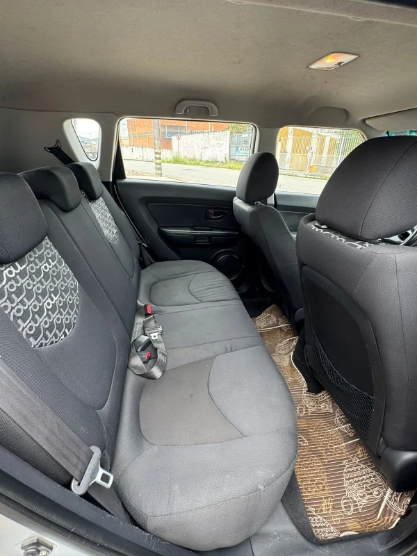 Kia Soul 1.6 Mec. Completa 2010 - Imagem 8
