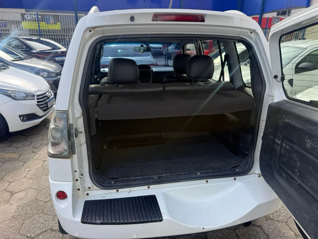 Tr4 2.0 Aut. 4x2 2013 - Imagem 11