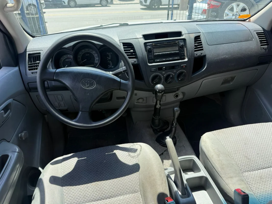 Hilux CD 4x4 2.5 Mec. Turbo Diesel 2011 - Imagem 7