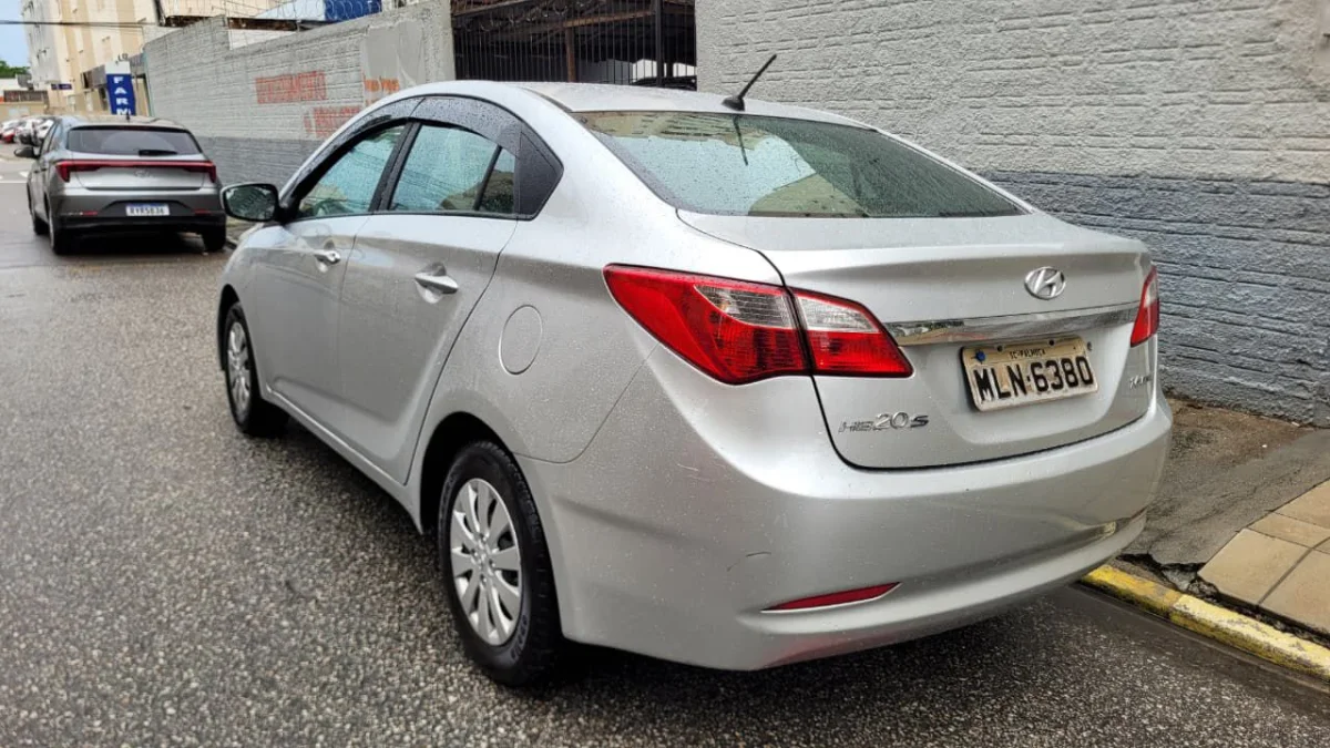 Hb20S C/Plus C/Style 1.6 Completo GNV 2014  - Imagem 5