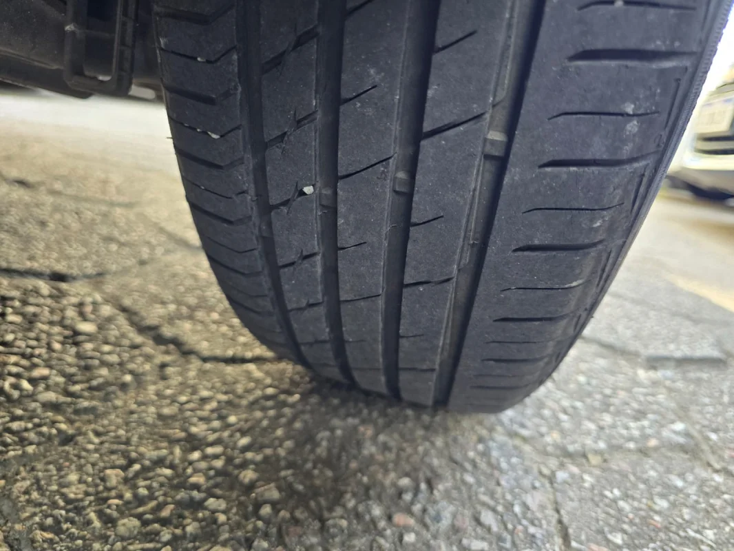 C3 Exclusive 1.6 Aut. Completo 2011 - Imagem 14