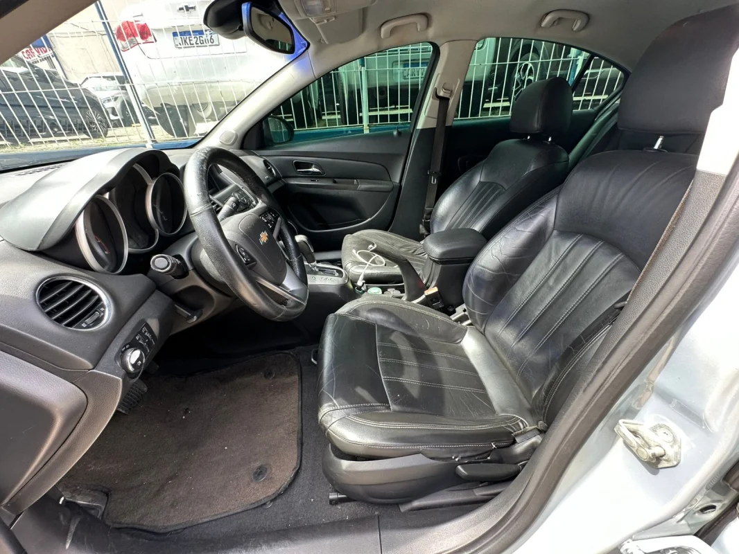 CRUZE LT 1.8 16V FlexPower 4p Automático 2012 - Imagem 9