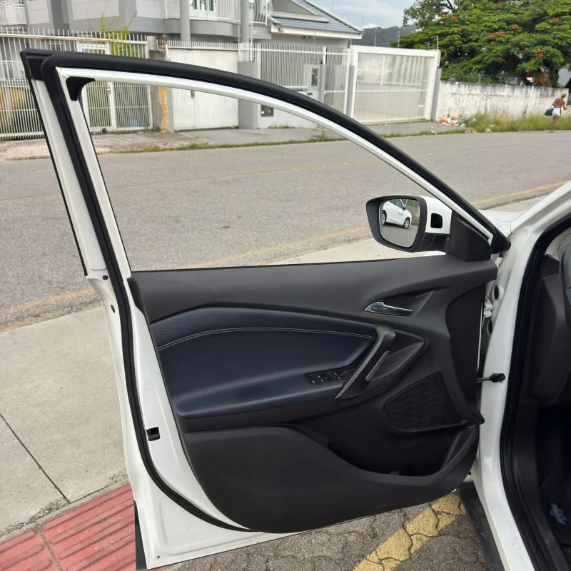 Tracker Premier 1.2 turbo Aut 2021 - Imagem 11