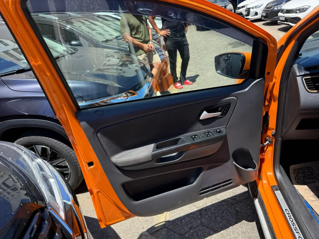 Crossfox 1.6 Imotion Completo 2013 - Imagem 14