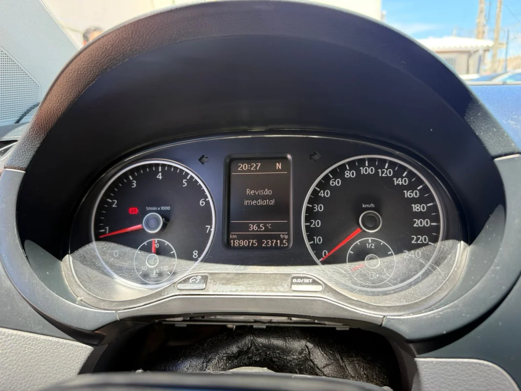 Crossfox 1.6 Imotion Completo 2013 - Imagem 10