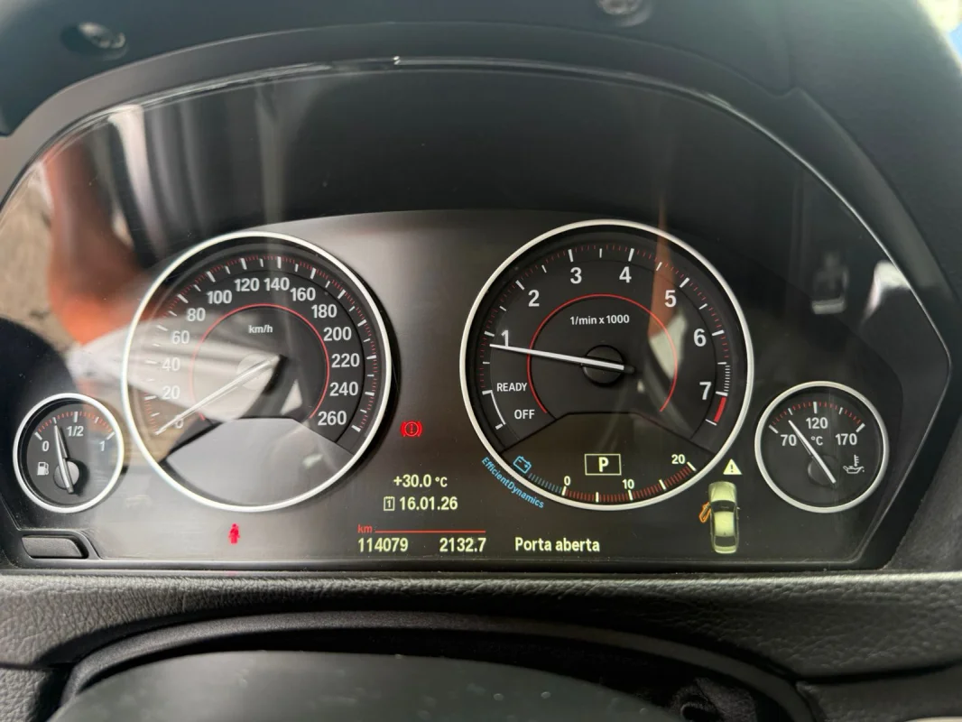 BMW 328iA Sport 2.0 Aut. Com Teto 2015 - Imagem 10