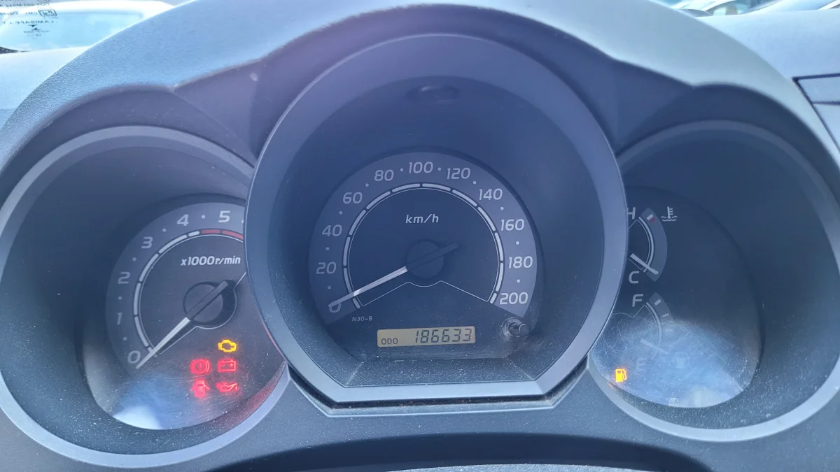 Hilux CD 4x4 2.5 completa DIESEL manual 2011 - Imagem 10