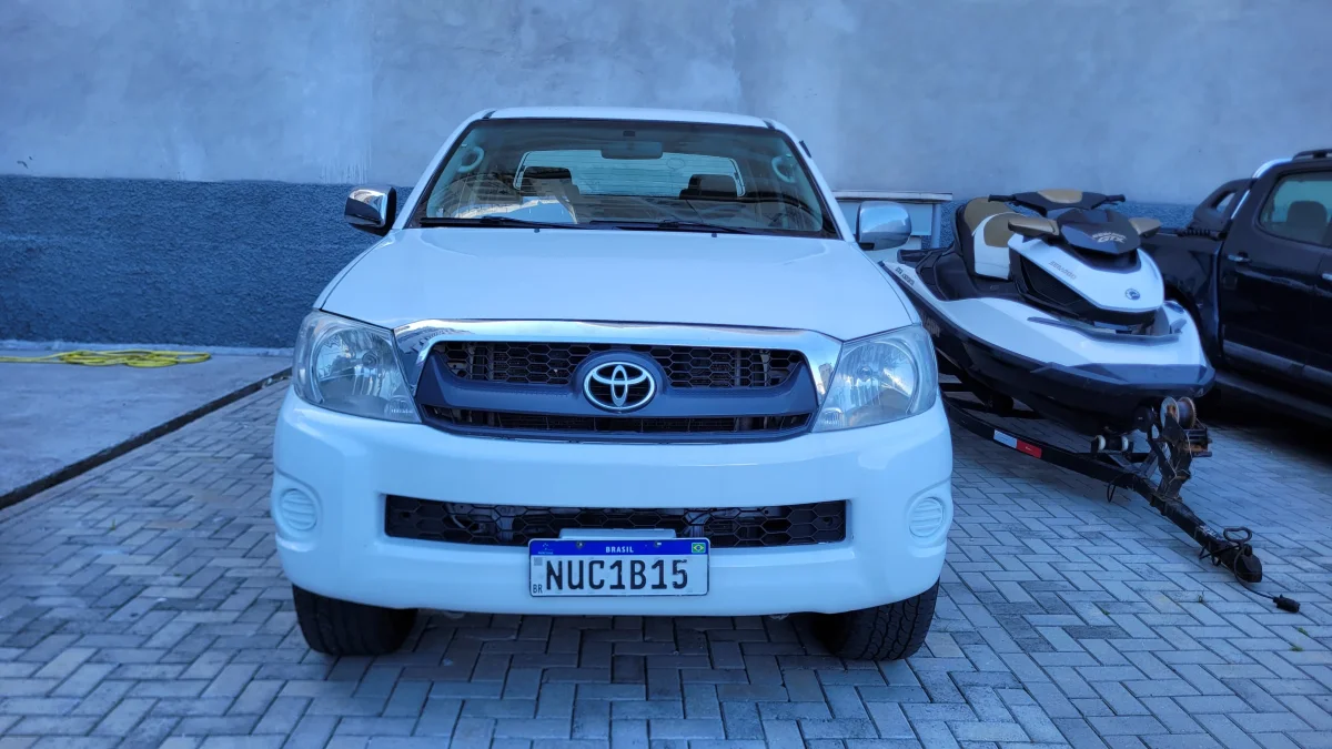 Hilux CD 4x4 2.5 completa DIESEL manual 2011 - Imagem 2