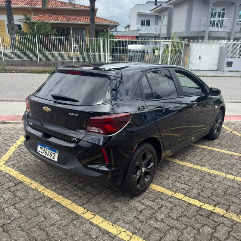 Ônix Hatch LTZ Aut 1.0 turbo 2024 - Imagem 5