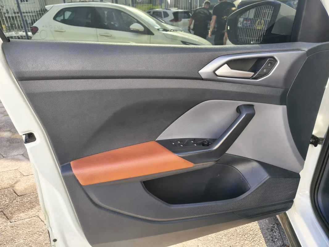 T-Cross 200 TSI 1.0 flex 12v 5p Aut 2023 - Imagem 14