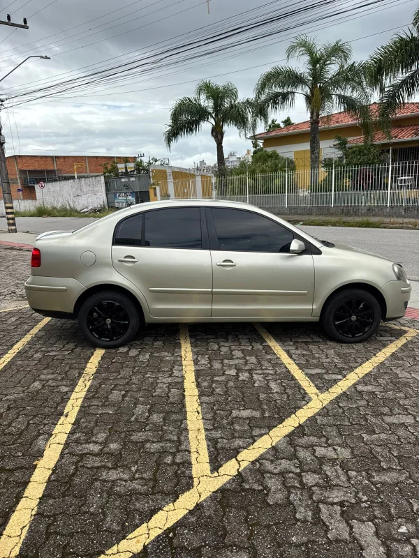 Polo sedan 1.6 imotion 2010 - Imagem 5