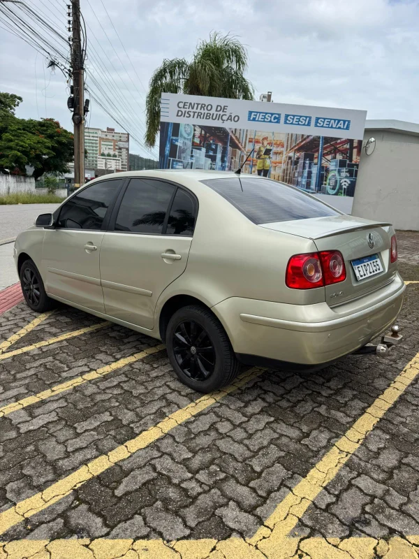 Polo sedan 1.6 imotion 2010 - Imagem 3