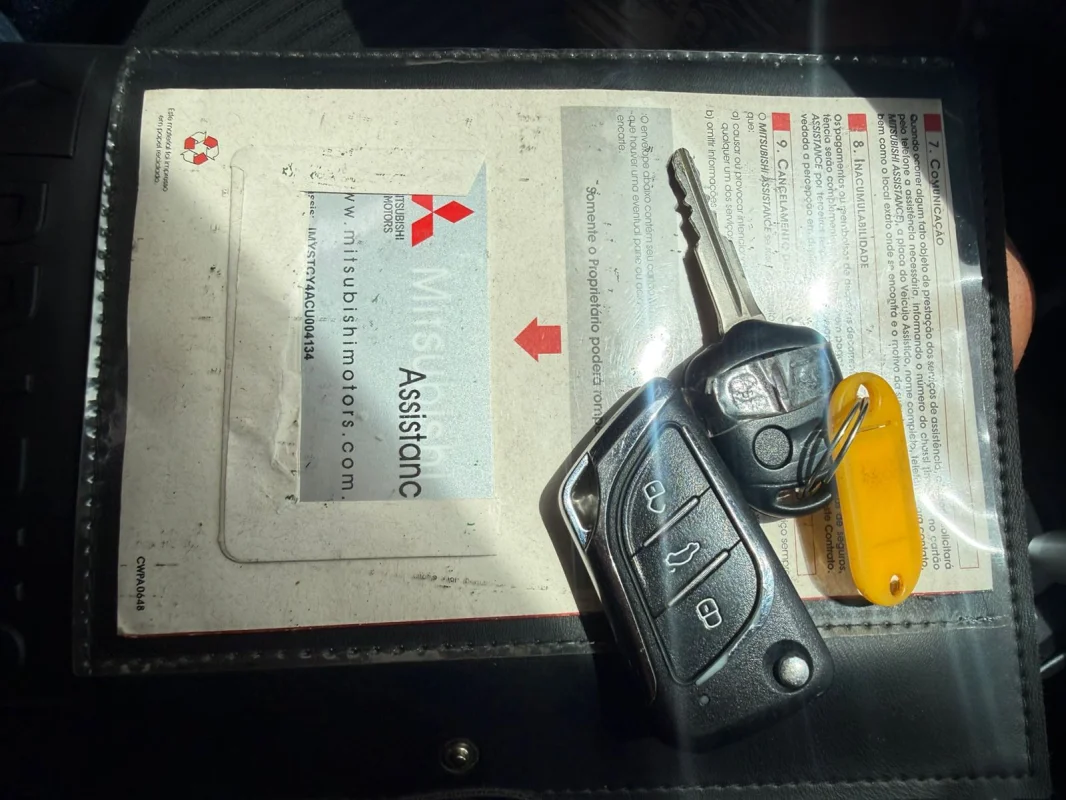 Lancer 2.0 Aut. 2012 - Imagem 13