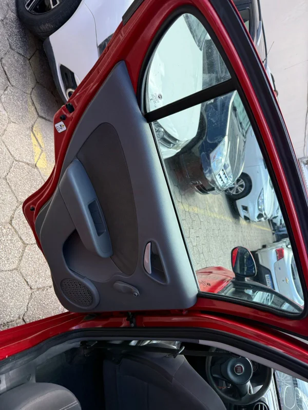 Palio Attractive 1.0 Mec. Completo 2015 - Imagem 13