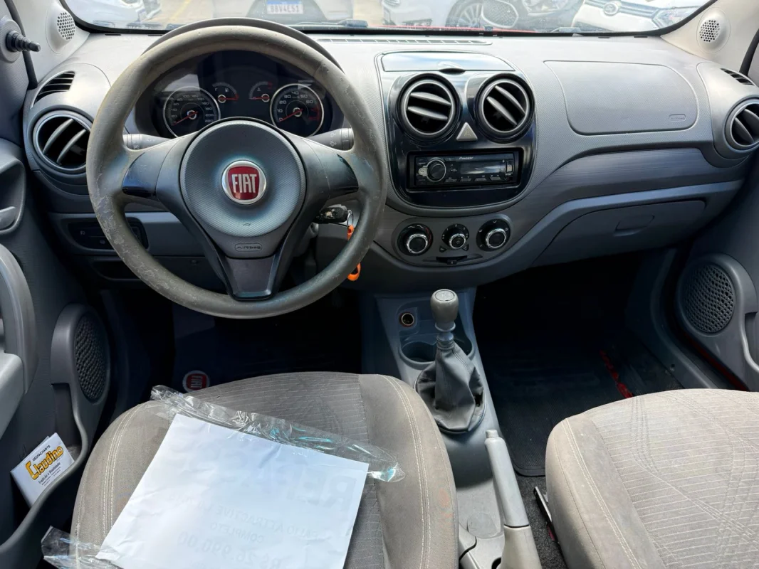 Palio Attractive 1.0 Mec. Completo 2015 - Imagem 7