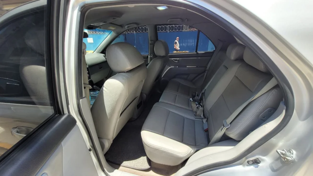 Sorento EX 2.5 Completo AUTOMÁTICO/DIESEL/4X4 2008 - Imagem 8