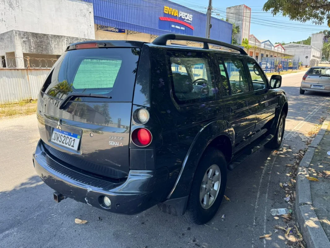Pajero Sport HPE 3.5 V6 4x4 Automática 2008 - Imagem 4