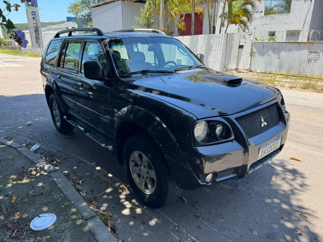 Pajero Sport HPE 3.5 V6 4x4 Automática 2008