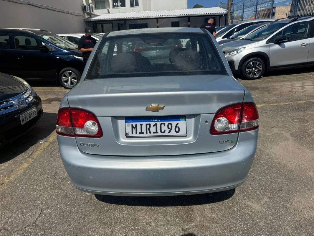 Classic LS 1.0 Mec. Básico 2012 - Imagem 6