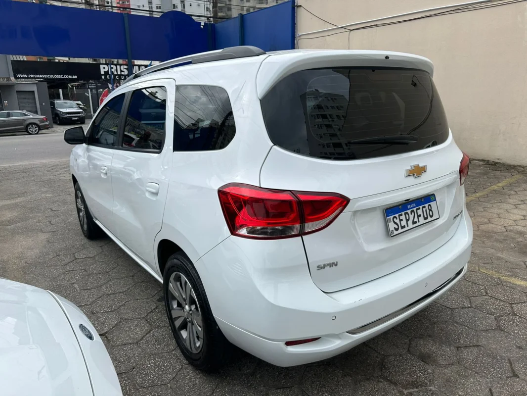 SPIN PREMIER 1.8 8V Econo.Flex 5p Automática 2024  - Imagem 3