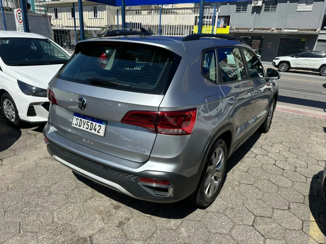 TAOS Comfortline 1.4 250 TSI Flex Automática 2022/2022 - Imagem 4