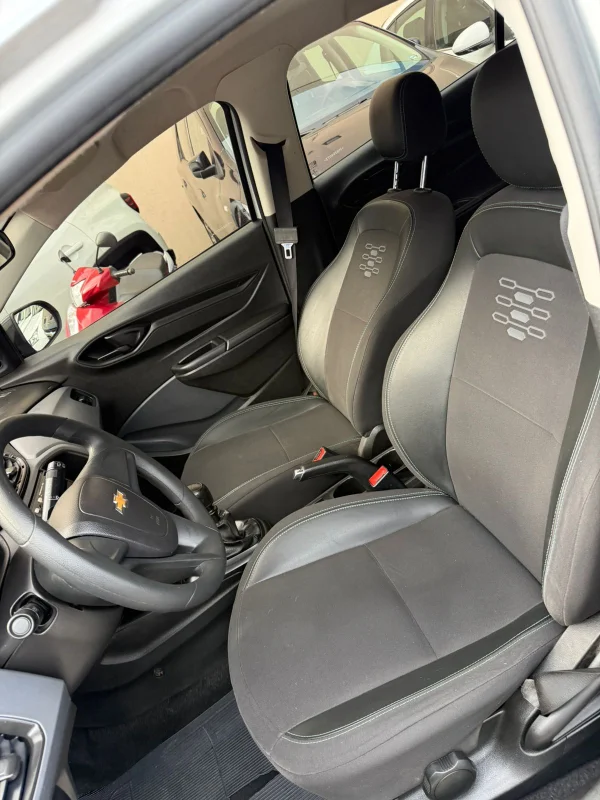 Onix Joy Black Edition 1.0 Mec. Completo 2021 - Imagem 9